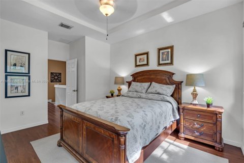 Condo in Doral, Florida, 4 bedrooms  № 1887850 - photo 23