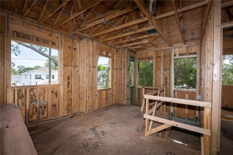 Casa en venta en Saint Petersburg, Florida, 4 dormitorios, 267 m2 № 1824503 - foto 17