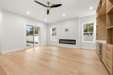 Casa en venta en Saint Petersburg, Florida, 4 dormitorios, 267 m2 № 1824503 - foto 30