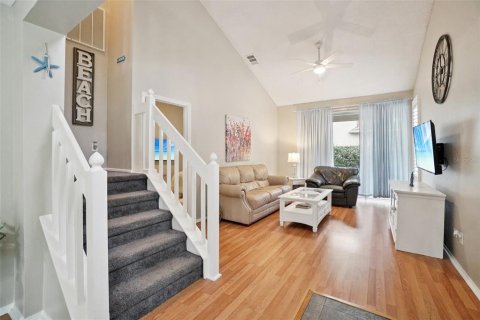 Touwnhouse à louer à Palm Harbor, Floride: 2 chambres, 133.31 m2 № 2157304 - photo 5