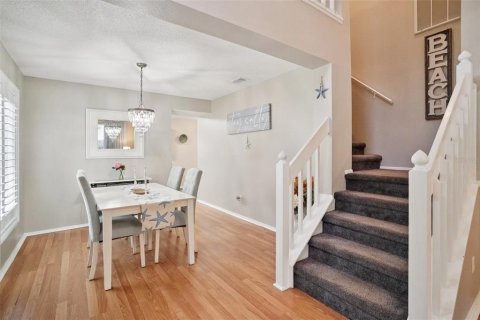 Touwnhouse à louer à Palm Harbor, Floride: 2 chambres, 133.31 m2 № 2157304 - photo 10