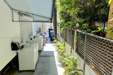 Copropriété à vendre à Miami Beach, Floride: 43.66 m2 № 1937627 - photo 17