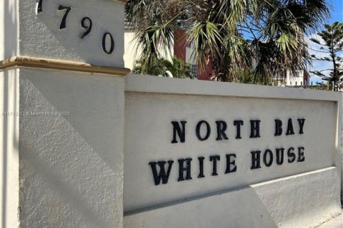 Купить кондоминиум в Норт-Бей-Виллидж, Флорида 1 спальня, 64.57м2, № 1980392 - фото 18