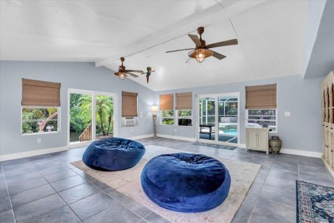 House in Punta Gorda, Florida 4 bedrooms, 316.52 sq.m. № 1840286 - photo 22