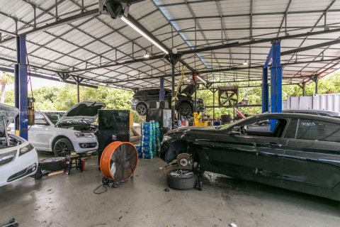 Commercial property in Hollywood, Florida № 2024303 - photo 24