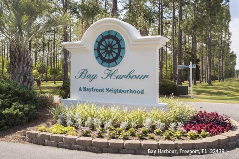 Land in Freeport, Florida № 561072 - photo 1