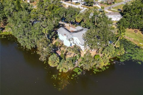 House in Mulberry, Florida 3 bedrooms, 284.19 sq.m. № 2225528 - photo 6