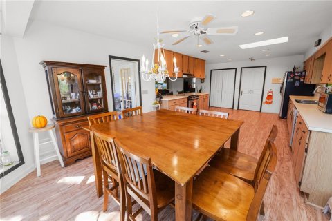 House in Mulberry, Florida 3 bedrooms, 284.19 sq.m. № 2225528 - photo 29