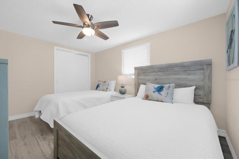 Villa ou maison à vendre à Sarasota, Floride: 2 chambres, 77.67 m2 № 2156685 - photo 23