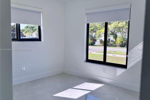 Villa ou maison à vendre à Miami, Floride: 3 chambres, 107.02 m2 № 2005249 - photo 18