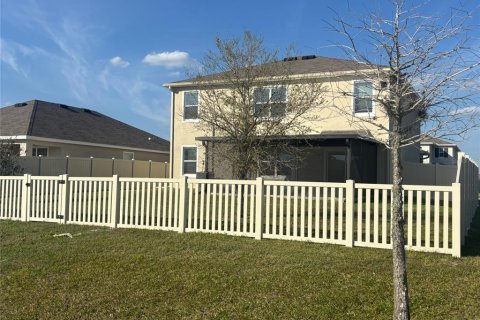 House in Wesley Chapel, Florida 5 bedrooms, 242.01 sq.m. № 2239023 - photo 16