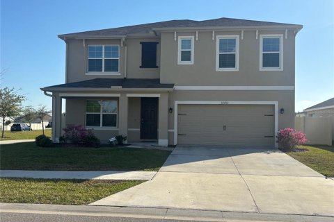 Villa ou maison à Wesley Chapel, Floride 5 chambres, 242.01 m2 № 2239023
