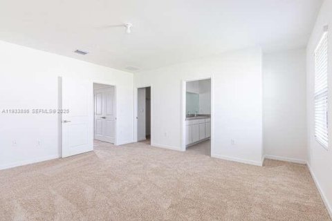 Adosado en venta en Homestead, Florida, 3 dormitorios, 143.26 m2 № 1992296 - foto 16