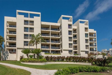 Condo in Longboat Key, Florida, 2 bedrooms  № 2100687 - photo 2