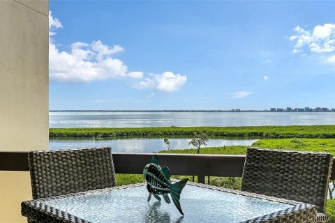 Condo in Longboat Key, Florida, 2 bedrooms  № 2100687 - photo 4