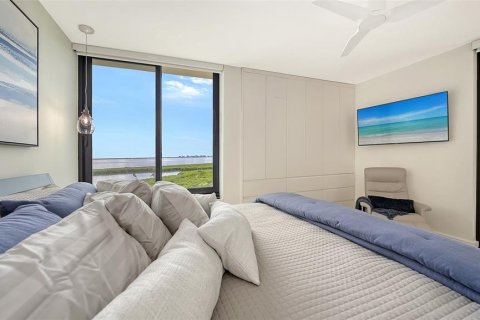 Condo in Longboat Key, Florida, 2 bedrooms  № 2100687 - photo 21