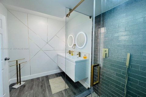 Купить кондоминиум в Авентура, Флорида 2 спальни, 106.19м2, № 2185981 - фото 29