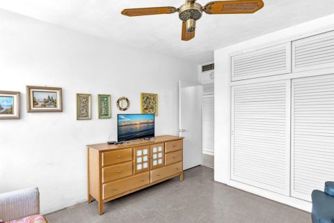 Copropriété à vendre à Fort Lauderdale, Floride: 2 chambres, 104.05 m2 № 2189107 - photo 14
