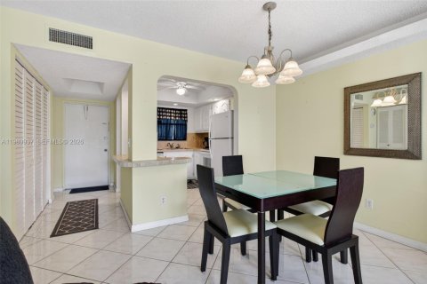 Купить кондоминиум в Маргит, Флорида 1 спальня, 66.89м2, № 2043610 - фото 6