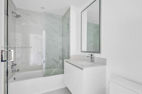 Copropriété à vendre à Miami, Floride: 2 chambres, 143.53 m2 № 1965032 - photo 20