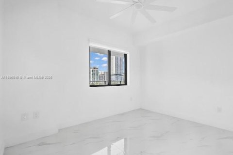 Copropriété à vendre à Miami, Floride: 2 chambres, 143.53 m2 № 1965032 - photo 21