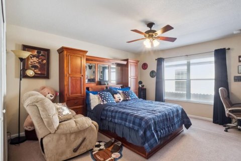 House in Orlando, Florida 4 bedrooms, 320.88 sq.m. № 2218282 - photo 30