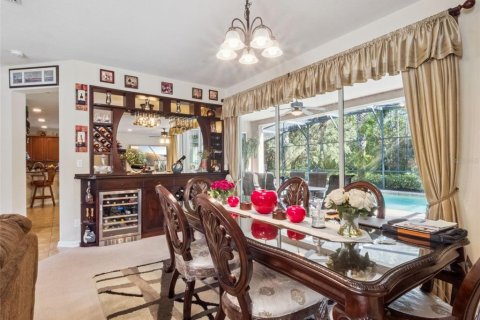 House in Orlando, Florida 4 bedrooms, 320.88 sq.m. № 2218282 - photo 20