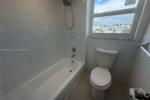 Copropriété à louer à Miami Beach, Floride: 1 chambre, 78.5 m2 № 2340431 - photo 18