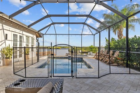 Villa ou maison à vendre à Tarpon Springs, Floride: 4 chambres, 235.97 m2 № 1531621 - photo 30