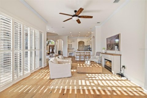 Villa ou maison à vendre à Tarpon Springs, Floride: 4 chambres, 235.97 m2 № 1531621 - photo 12