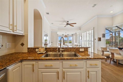 Villa ou maison à vendre à Tarpon Springs, Floride: 4 chambres, 235.97 m2 № 1531621 - photo 21