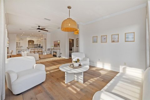 Villa ou maison à vendre à Tarpon Springs, Floride: 4 chambres, 235.97 m2 № 1531621 - photo 13