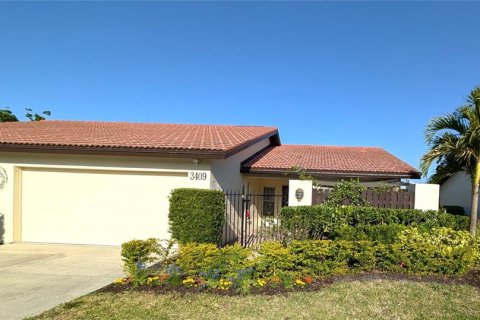House in Sarasota, Florida 2 bedrooms, 139.17 sq.m. № 1620395 - photo 30