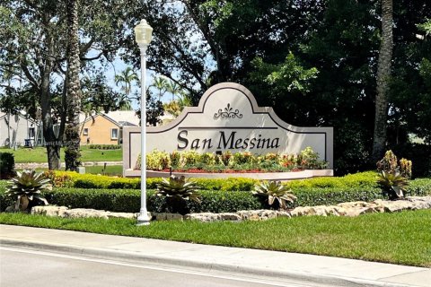 House in Weston, Florida 3 bedrooms, 125.7 sq.m. № 1979732 - photo 29