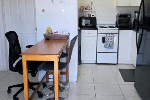 Appartement à louer à Hollywood, Floride: 1 chambre, 39.02 m2 № 2357340 - photo 2