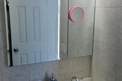 Appartement à louer à Hollywood, Floride: 1 chambre, 39.02 m2 № 2357340 - photo 8