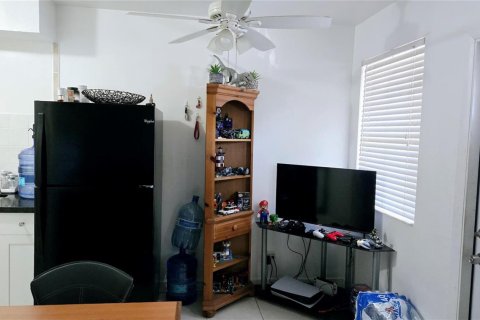 Appartement à louer à Hollywood, Floride: 1 chambre, 39.02 m2 № 2357340 - photo 3