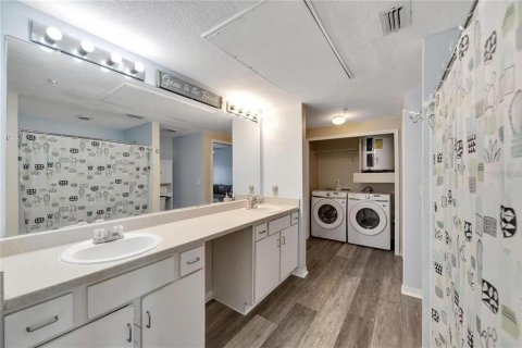 Copropriété à vendre à Tampa, Floride: 1 chambre, 101.91 m2 № 2208831 - photo 8