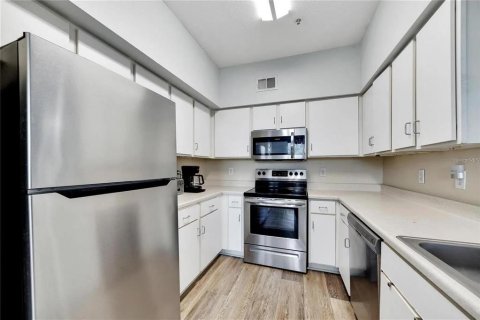 Copropriété à vendre à Tampa, Floride: 1 chambre, 101.91 m2 № 2208831 - photo 19