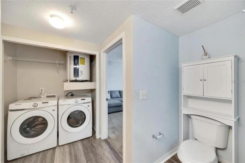 Copropriété à vendre à Tampa, Floride: 1 chambre, 101.91 m2 № 2208831 - photo 28