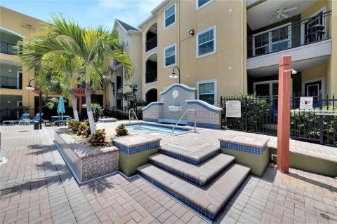 Condo à Tampa, Floride, 1 chambre  № 2208831