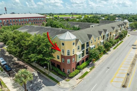 Copropriété à vendre à Tampa, Floride: 1 chambre, 101.91 m2 № 2208831 - photo 2
