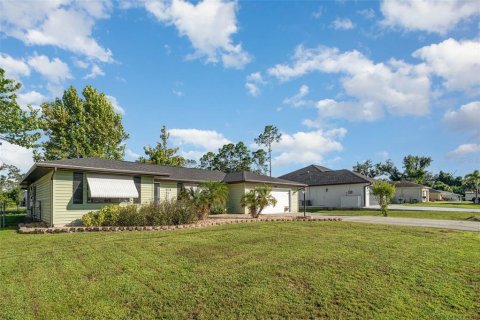 Villa ou maison à vendre à North Port, Floride: 3 chambres, 155.8 m2 № 1904951 - photo 6