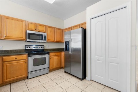 Villa ou maison à vendre à Tampa, Floride: 4 chambres, 203.92 m2 № 2196038 - photo 10