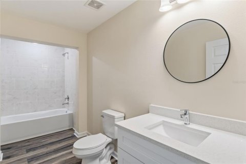 Villa ou maison à vendre à Deltona, Floride: 3 chambres, 270.9 m2 № 2201315 - photo 17