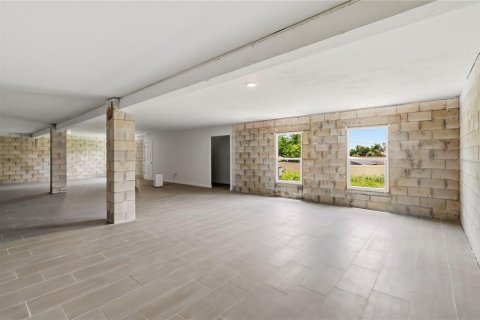 Villa ou maison à vendre à Deltona, Floride: 3 chambres, 270.9 m2 № 2201315 - photo 22