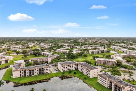 Condo in Sunrise, Florida, 2 bedrooms  № 1928883 - photo 24