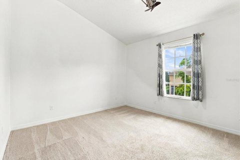 Townhouse in Pinellas Park, Florida 2 bedrooms, 117.89 sq.m. № 2425870 - photo 21