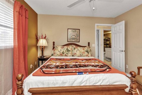 House in Port Charlotte, Florida 3 bedrooms, 192.49 sq.m. № 1636631 - photo 24