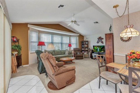 House in Port Charlotte, Florida 3 bedrooms, 192.49 sq.m. № 1636631 - photo 22